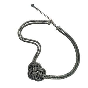 Simply Vera Necklace Celtic Knot 2000s Y2K vintage silver metal unique jewelry